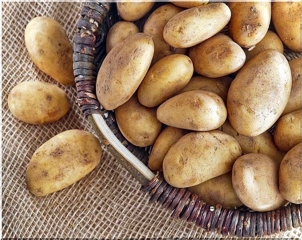 Potatoes are one of the foods that add excessive calories