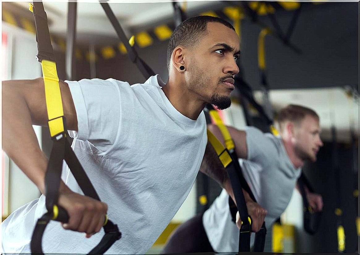 Suspension training or TRX improves balance.