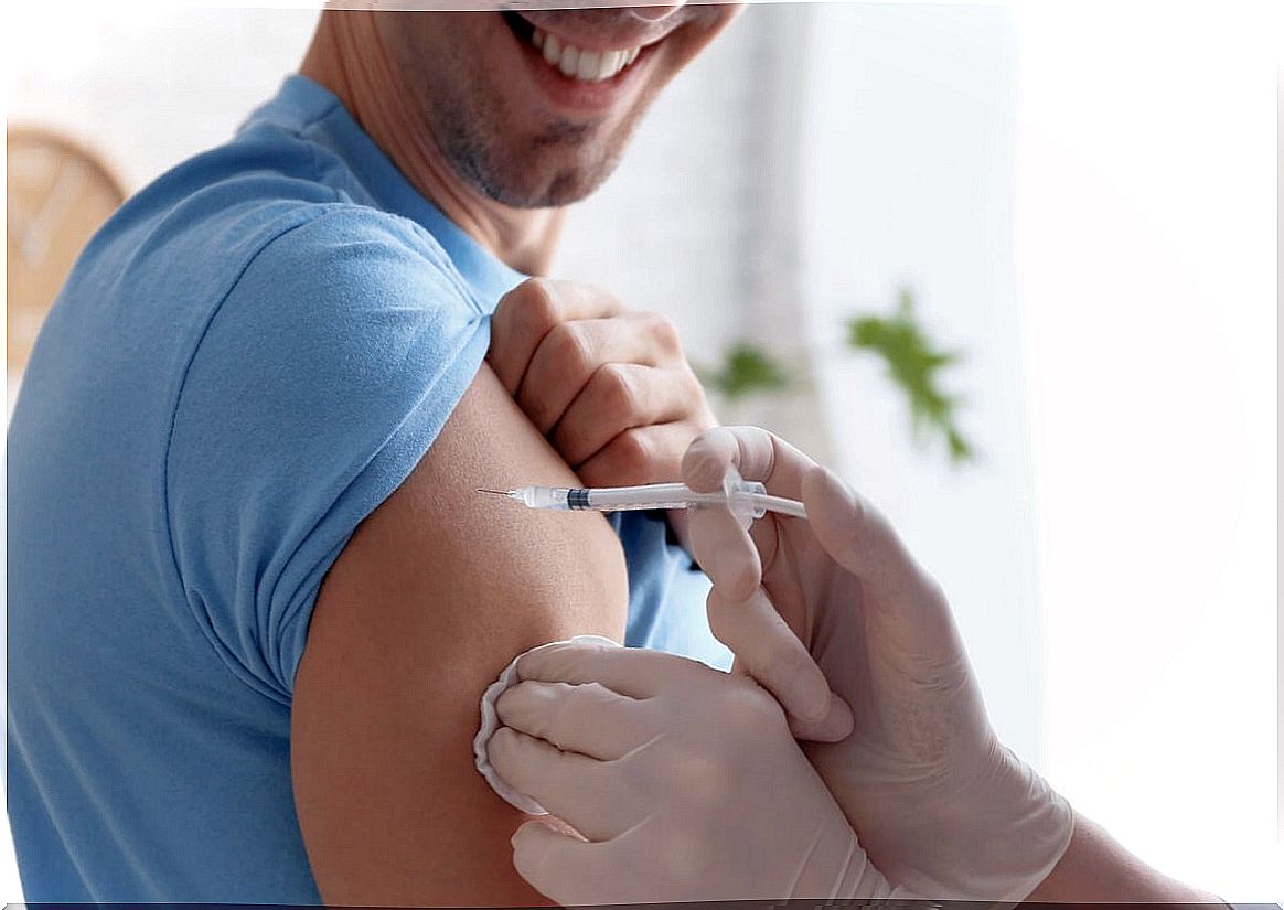 Meningococcal vaccination